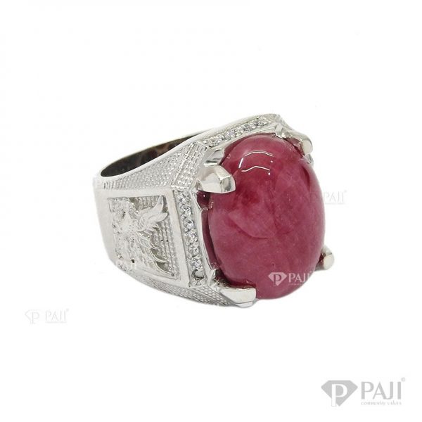 Đá Ruby hay còn gọi là hồng ngọc là loại đá quý được xem là có giá trị đắt đỏ.