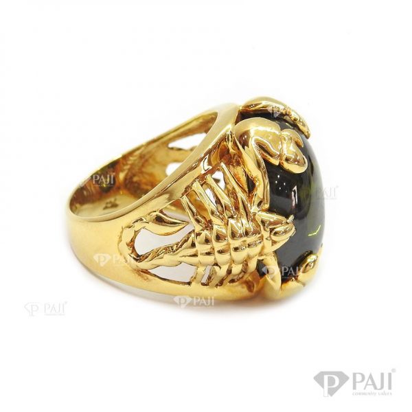 Nhẫn nam vàng gắn đá tôn lên phong cách mạnh mẽ, cá tính riêng cho phái mạnh