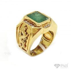 Nhẫn rồng Emerald vàng 18k chế tác tinh xảo, có giấy kiểm định đá quý kèm theo đảm bảo